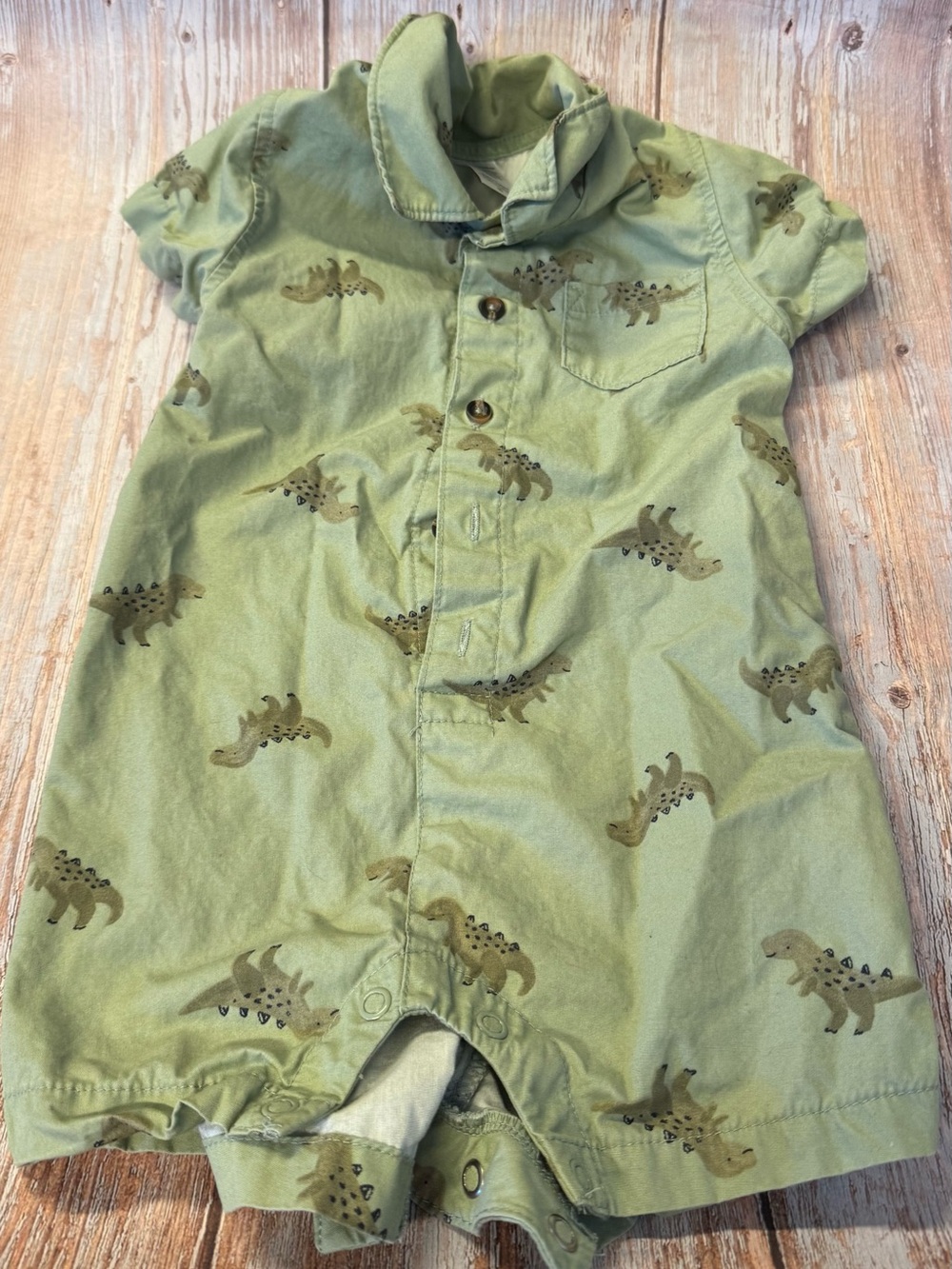 Preowned Carter's Dinosaur One Piece Size 12 Months Item #PHK7673